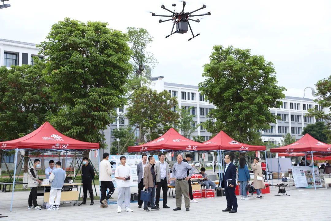 伟德国际2022年职教活动周正式启动